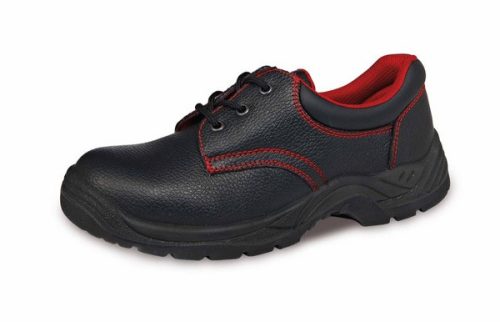 Az FF munkavédelmi cipő biztonsági funkciói a mechanikai kockázatokkal szemben óvják a lábat, a hasított bőr felső rész sportosan elegáns megjelenést biztosít.
