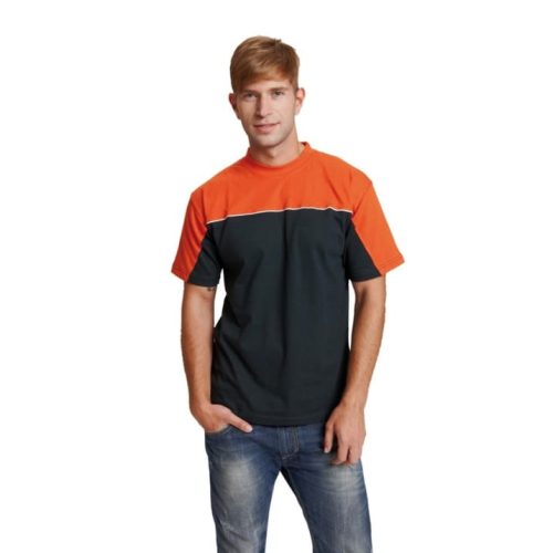 A kerek nyakú Eemerton trikó natrancs-szürke színben, S-től 4XL méretig rendelhető, rövidujjú modell, mely utcai viseletként is megállja a helyét.