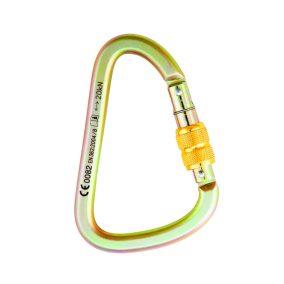 A 27 mm-es nyílású Cado karabíner nyitása csakis két egymást követő, szándékos kézmozdulattal lehetséges.