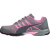 A Puma Celerity Knit Pink női munkavédelmi cipő védelmi besorolása s1p szintű. A cipő sportos és stílusos megjelenést biztosít, kényelmi és védelmi funkciói felvértezik a lábat a z egész napos gyalogl