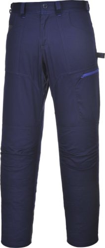A Portwest Texo Sport nadrág szettben hordható a TX60-as kabáttal, sportos megjelenést és profizmust sugalló viseletet tesz lehetővé.